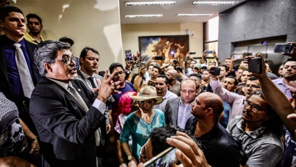 “Foi a mobilização de todos que garantiu essa vitória”, diz Edvaldo Magalhães sobre adiamento da votação da previdência   